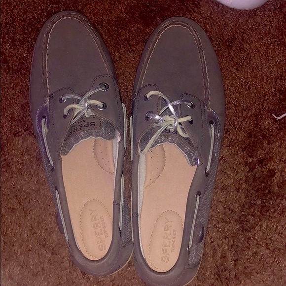 Sperry boat shoes - Picture 1 of 4